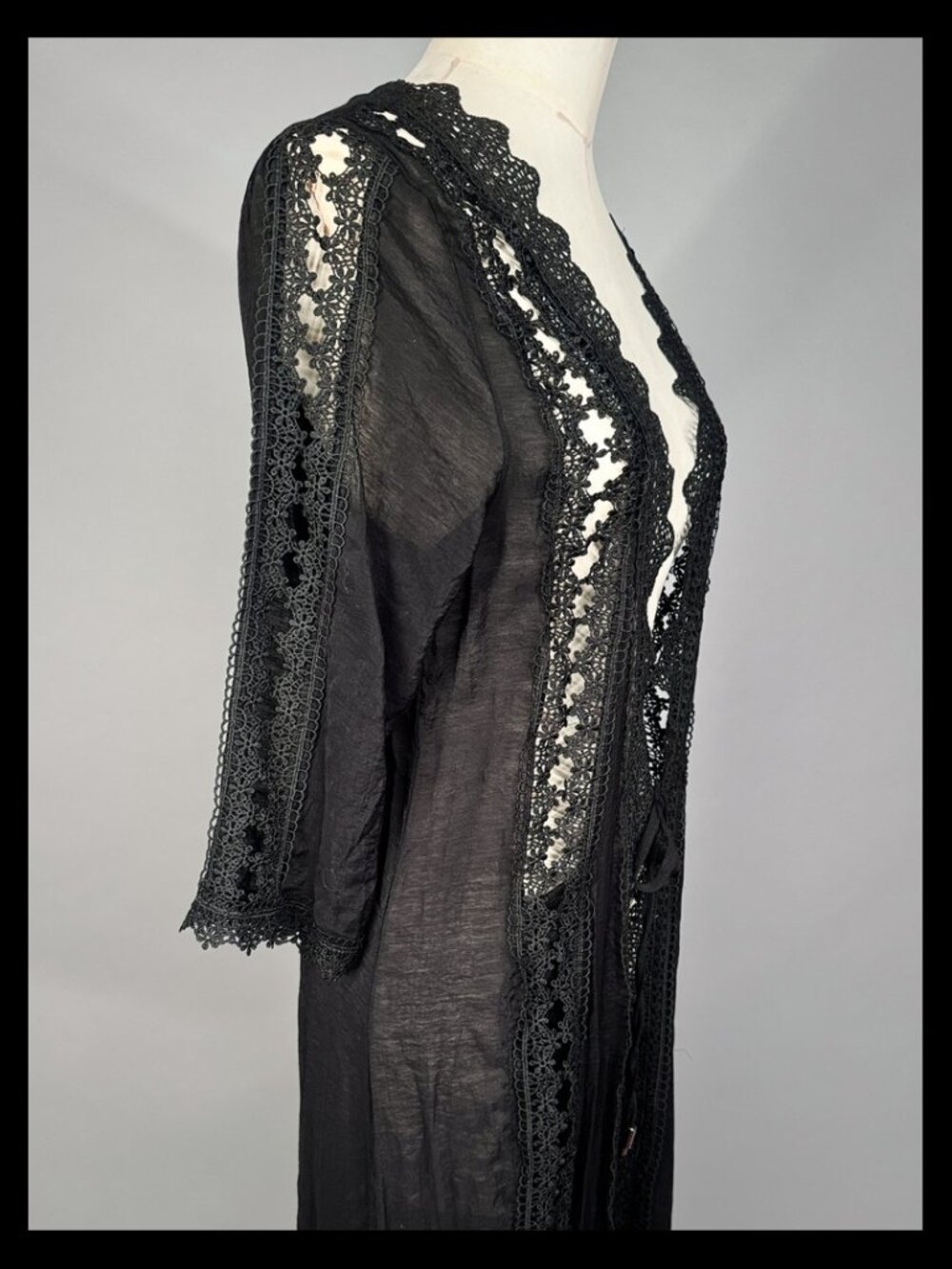 Black Sheer Gauze Guipure Lace Trim Duster Cover-Up Tie Front Size Small - Picture 2 of 4